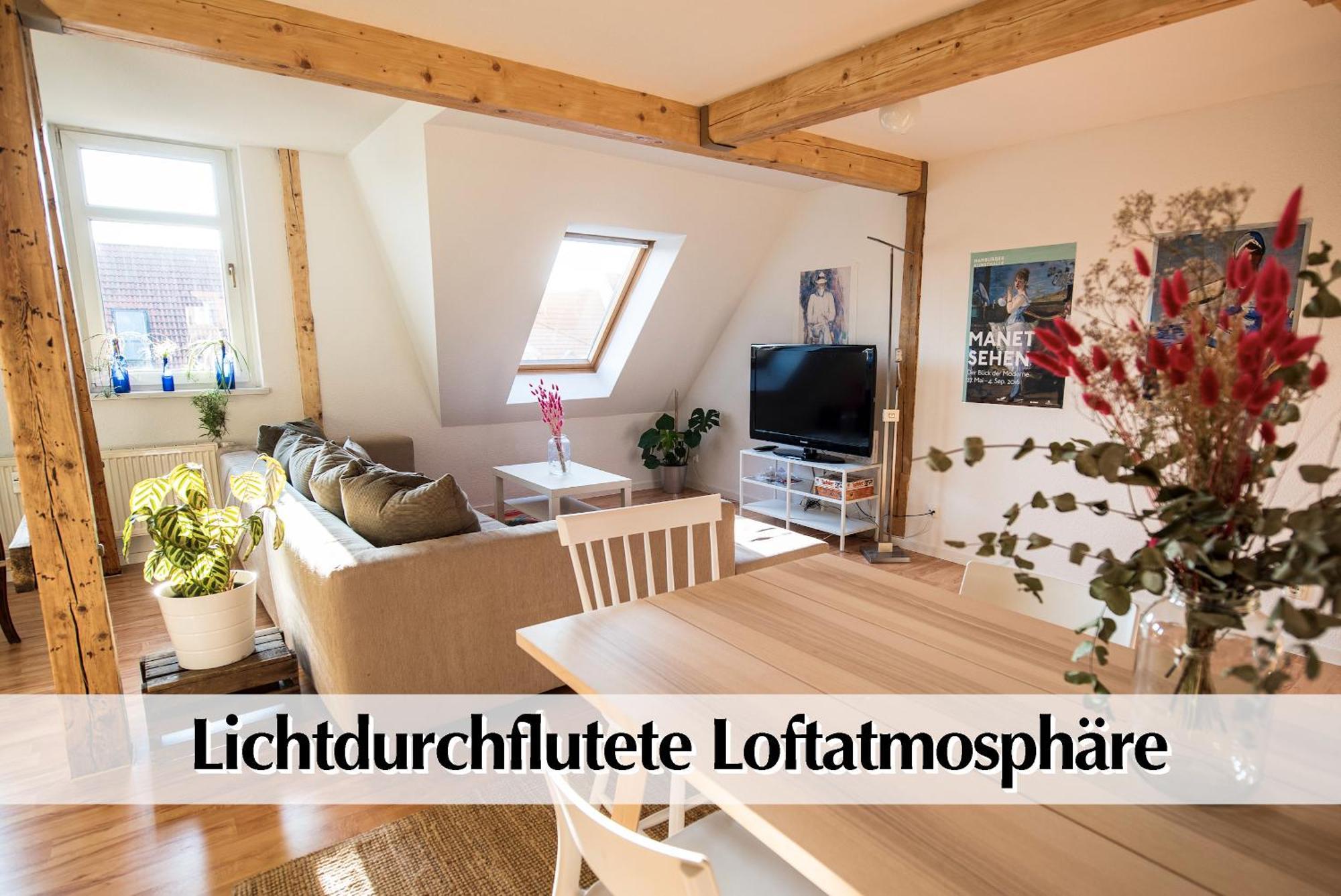 Helles 80m2 Maisonette-loft Mit Balkon, Kingsize Bett, Smart-tv, Etc *